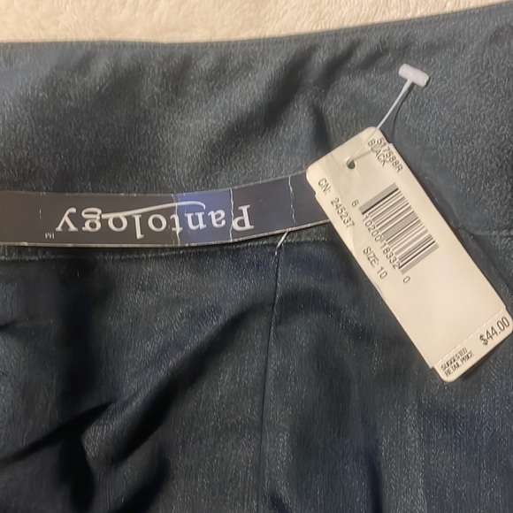 Dark blue pants. New with tags. - Picture 3 of 7